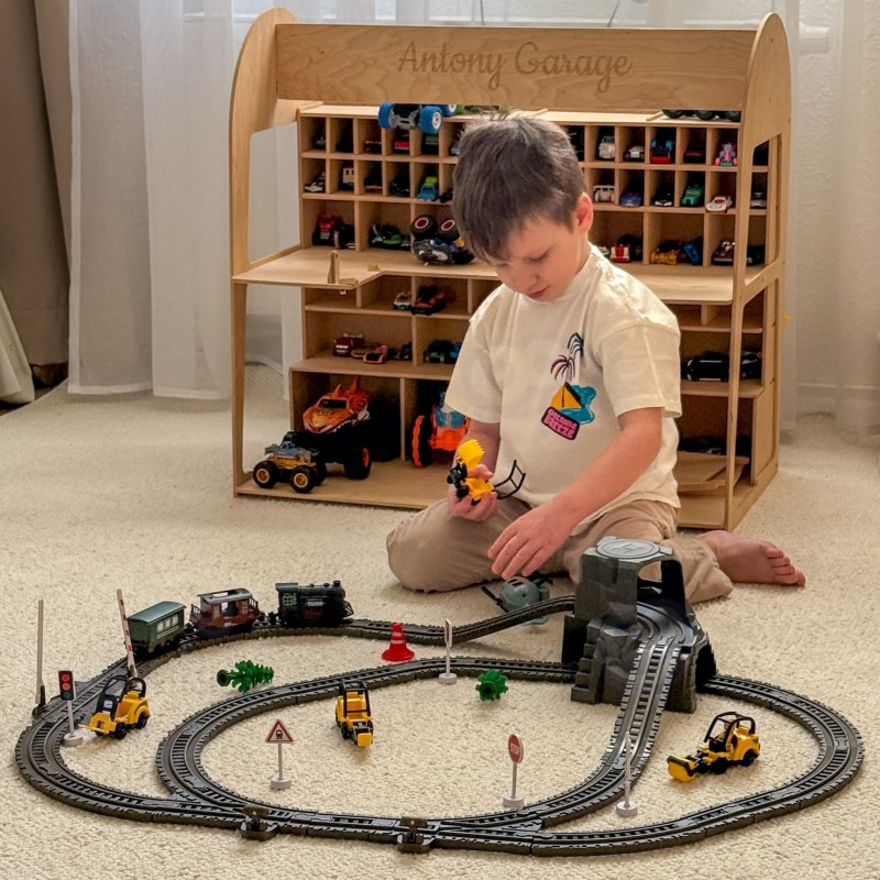 WOOPIE Elektryczna Kolejka Tor Retro Ciuchcia Lokomotywa + 2 Wagony – Zestaw 76 el.