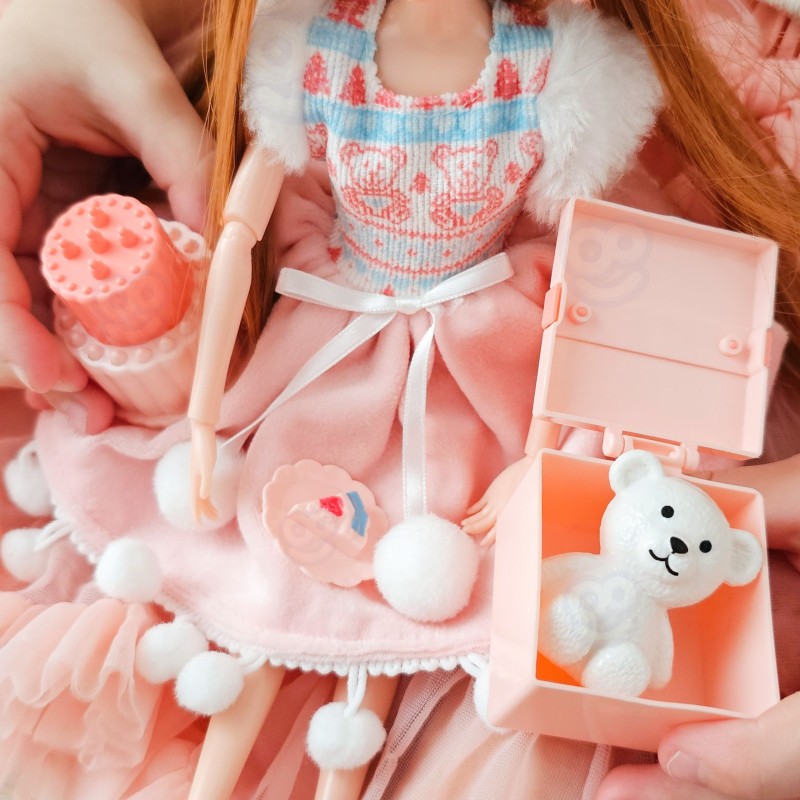 WOOPIE ROYAL Lalka Emi Świąteczna Księżniczka z Misiem