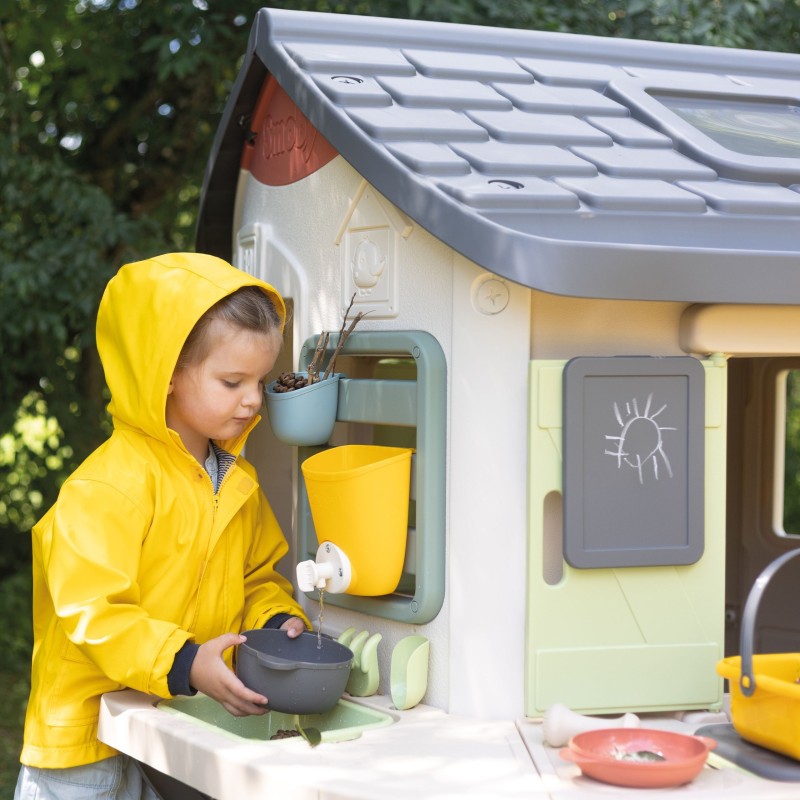 Smoby Záhradný domček s kuchynkou a 16 doplnkami