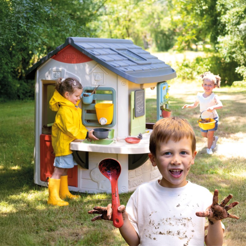 Smoby Záhradný domček s kuchynkou a 16 doplnkami
