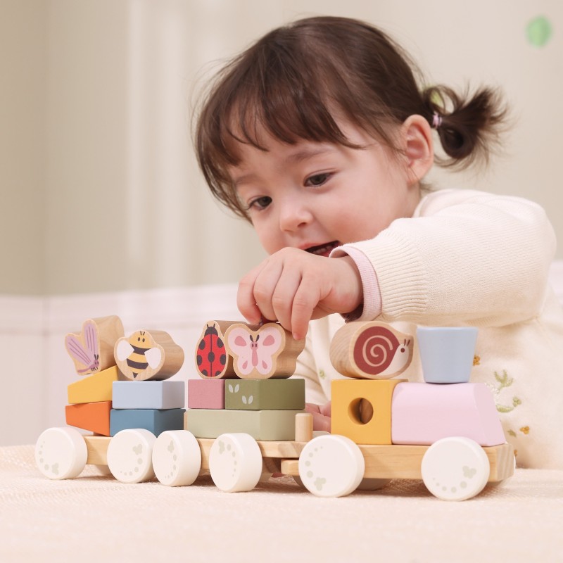 Viga Drevený edukačný vláčik Spring – 18 dielov