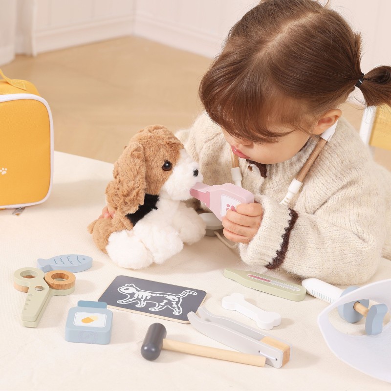 Viga Drevený veterinársky set PolarB – 12 dielov