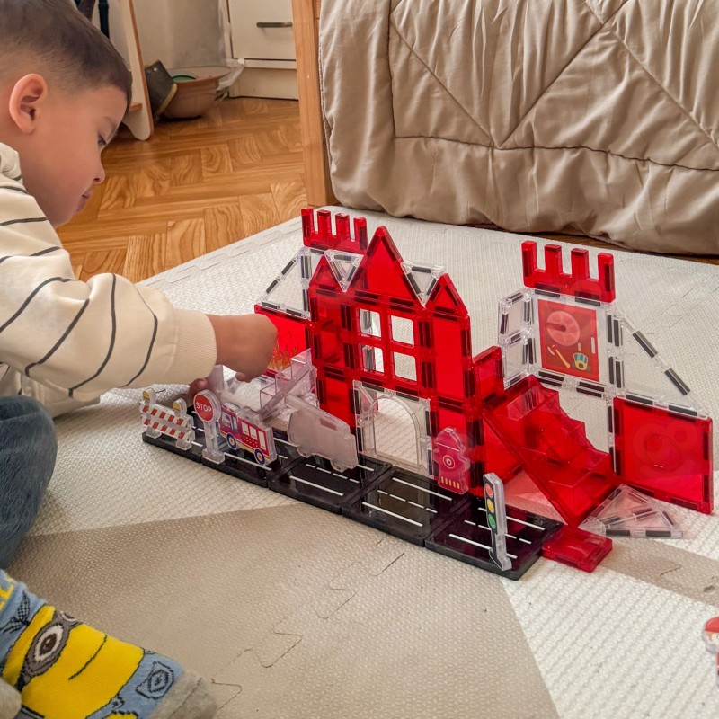 WOOPIE Klocki Magnetyczne 3D Zestaw Straż Pożarna 48el.