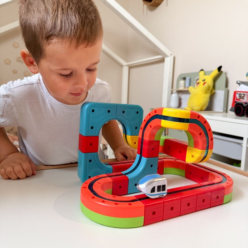 WOOPIE Magiczna Kolejka Kostkowa Klocki Konstrukcyjne Tor Antygrawitacyjny Magnetyczny 32el.