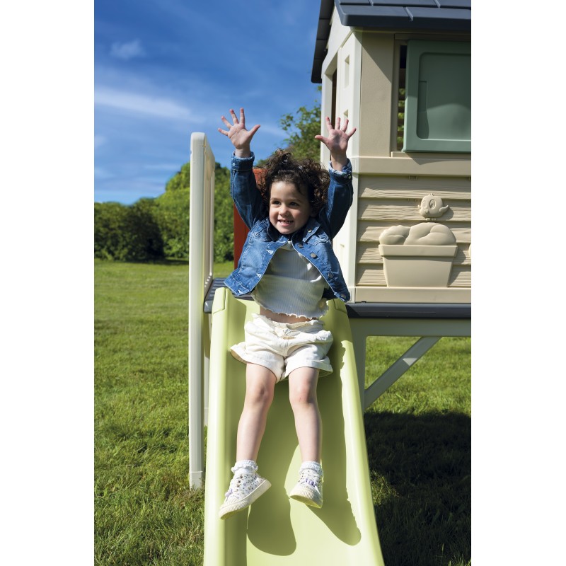 Smoby Life EKO Domček na koloch so šmykľavkou | Vyvýšené detské ihrisko 2v1