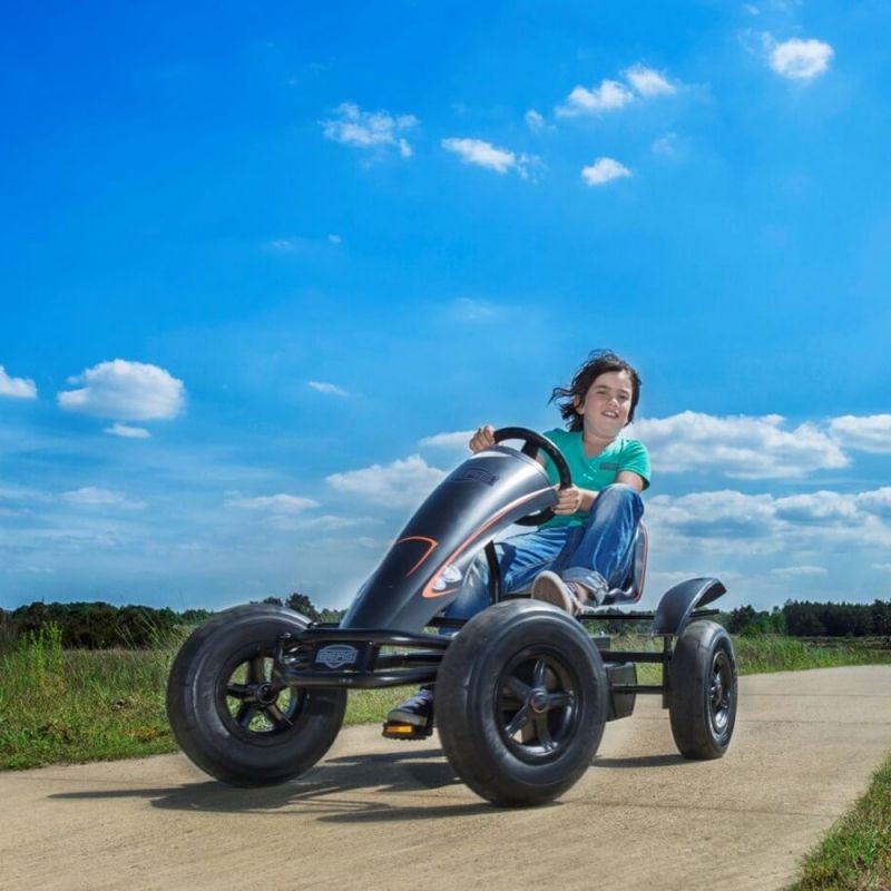 BERG Pedálová motokára Black Edition BFR od 5 rokov do 100 kg