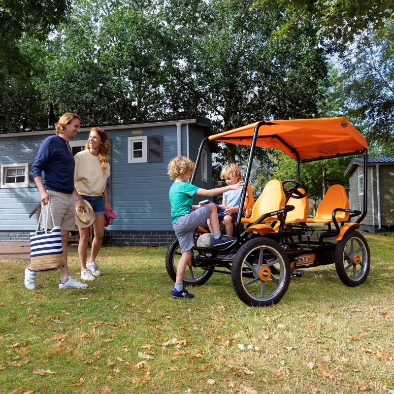 BERG Gran Tour Racer Motokára na Pedále pre 4 Osoby do 225 KG