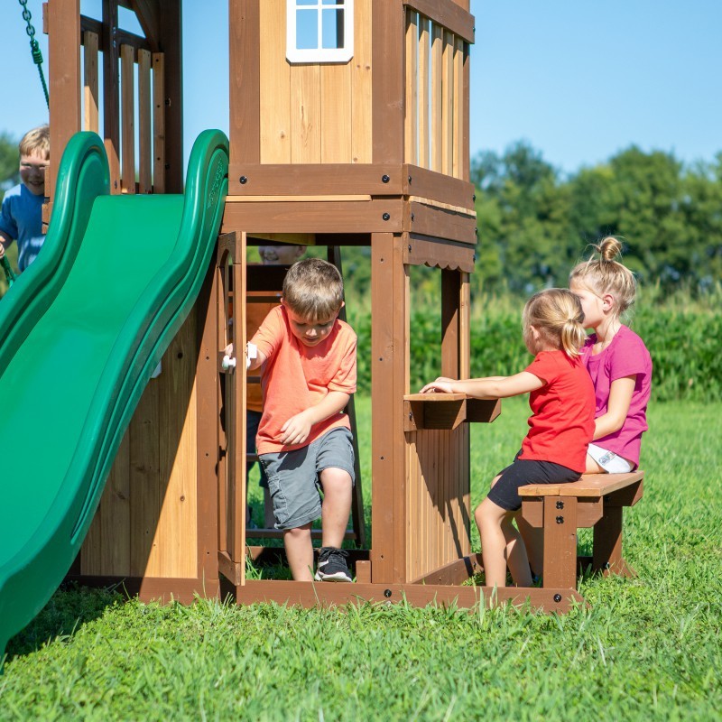 Lakewood Backyard Drevené Ihrisko s Hojdačkami a Šmykľavkou