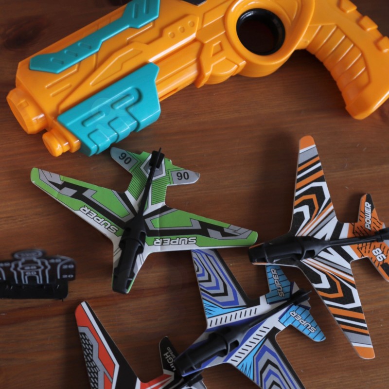 WOOPIE Automatický Pištoľový Raketomet + 4 Lietadlá