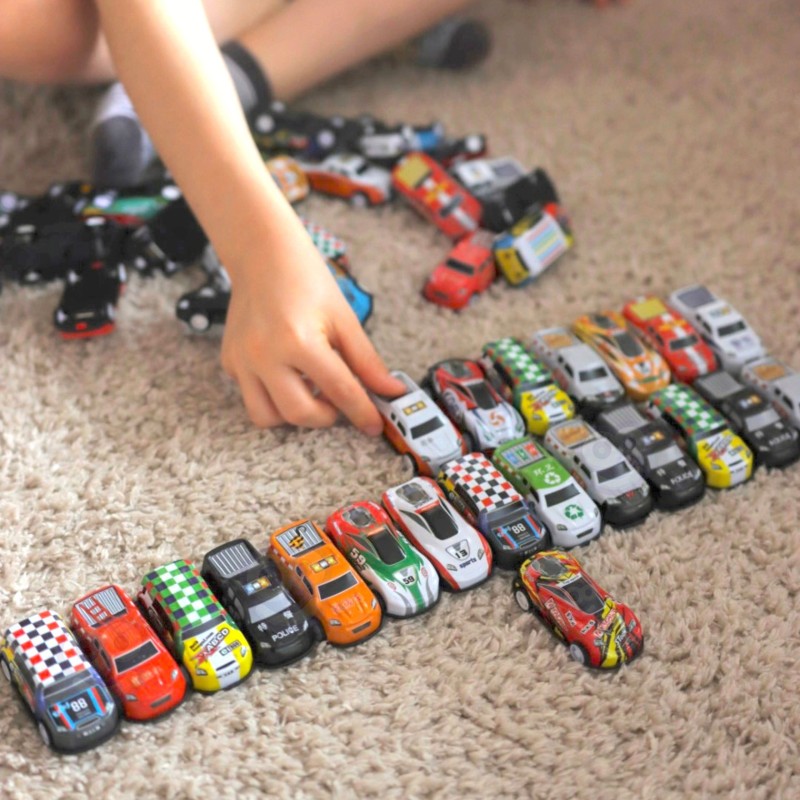 WOOPIE Sada Pretekársky Áut v Kufríku 50 ks. + Mapa