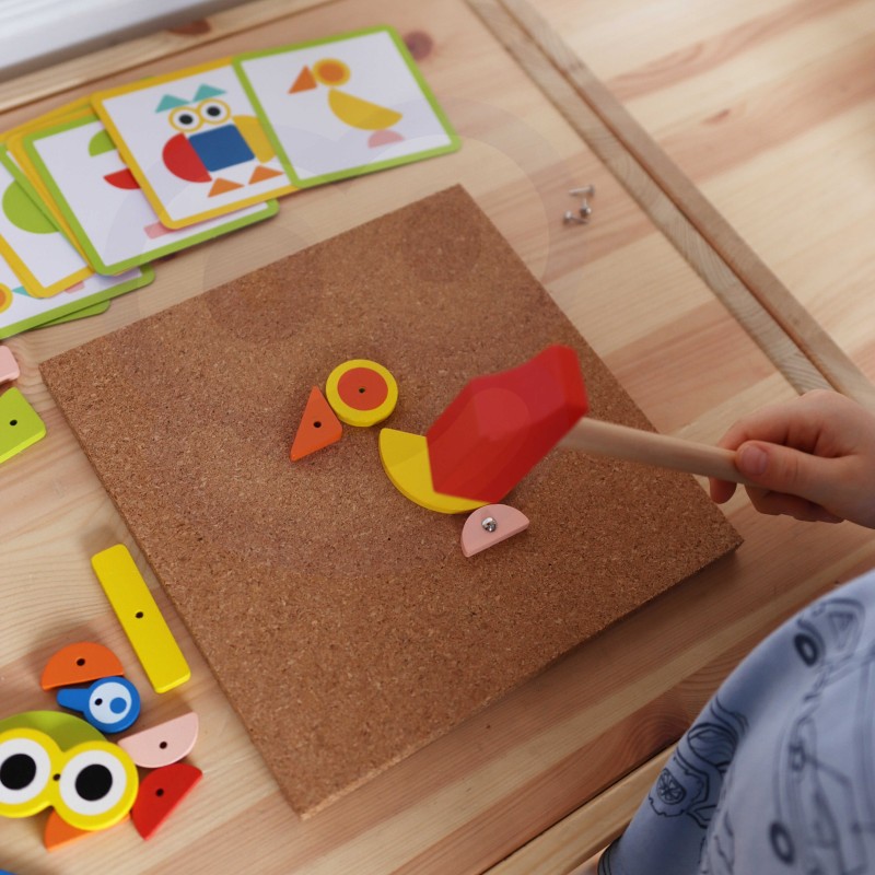 WOOPIE GREEN Drevená Zatĺkačka s Kladivkom na Pribíjanie Vzorov Certifikát FSC