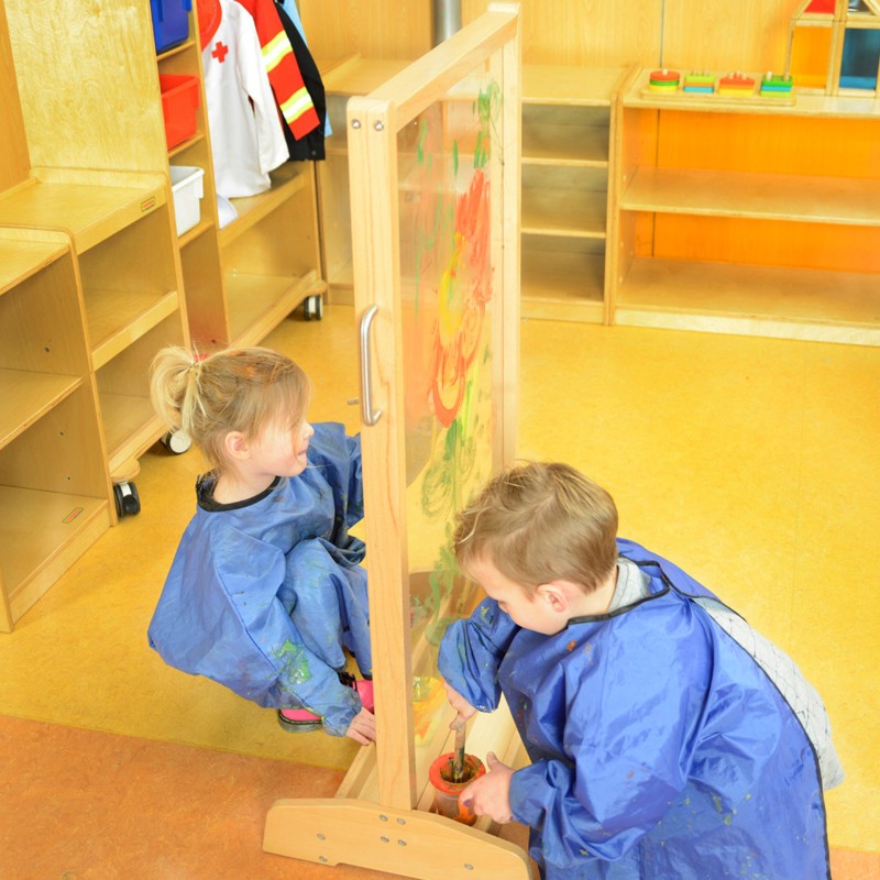 MASTERKIDZ Transparentná Tabuľa na Maľovanie v Tvare Okna