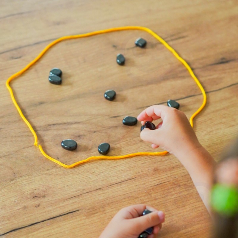 WOOPIE Hra - Magnetické Kamienky na Šnúrke 27 ks.
