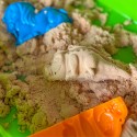 WOOPIE Piasek Kinetyczny 1,5 kg Zestaw XXL ZOO Safari Stolik z Foremkami