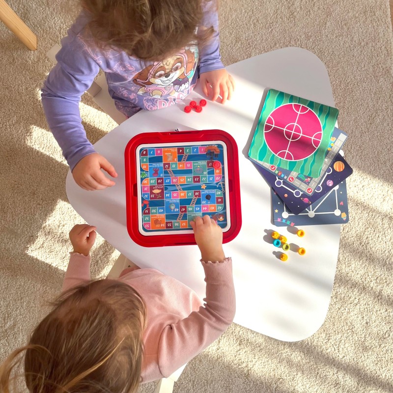 WOOPIE Stolik Gier Planszowych Logicznych 65 el. Zestaw 11w1