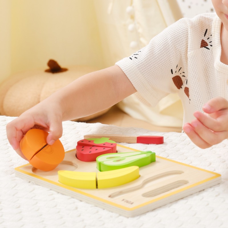 VIGA Drevené ovocie na krájanie | Montessori sada s doskou a nožom