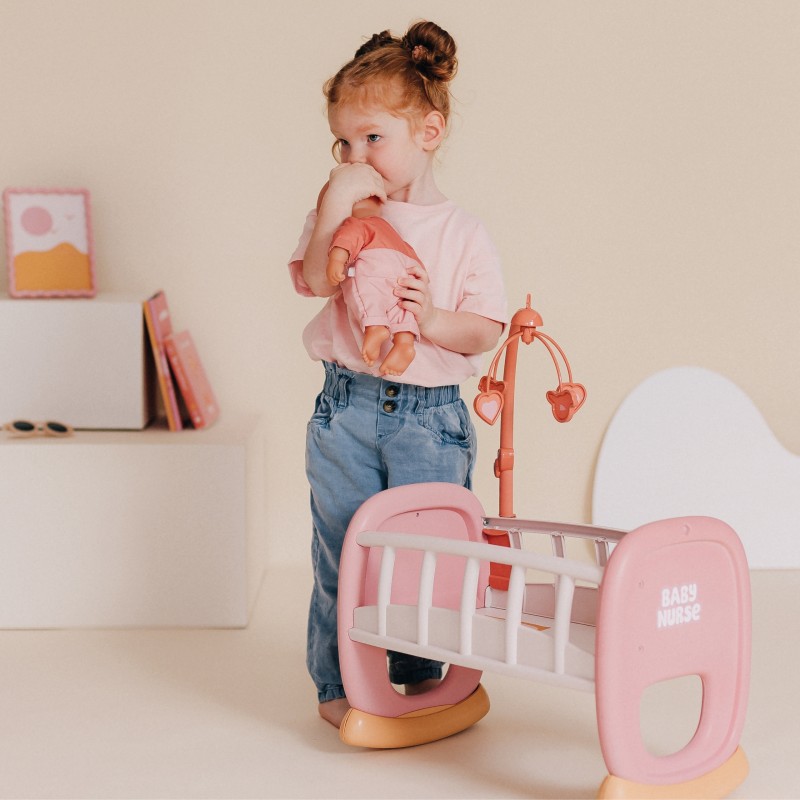 Smoby Baby Nurse EKO Kolíska pre bábiky s kolotočom | Hojdacia postieľka (do 42 cm)