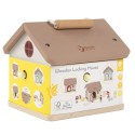 CLASSIC WORLD Drevený motorický domček so zámkami a kľúčikmi | Senzorická hračka 11 ks