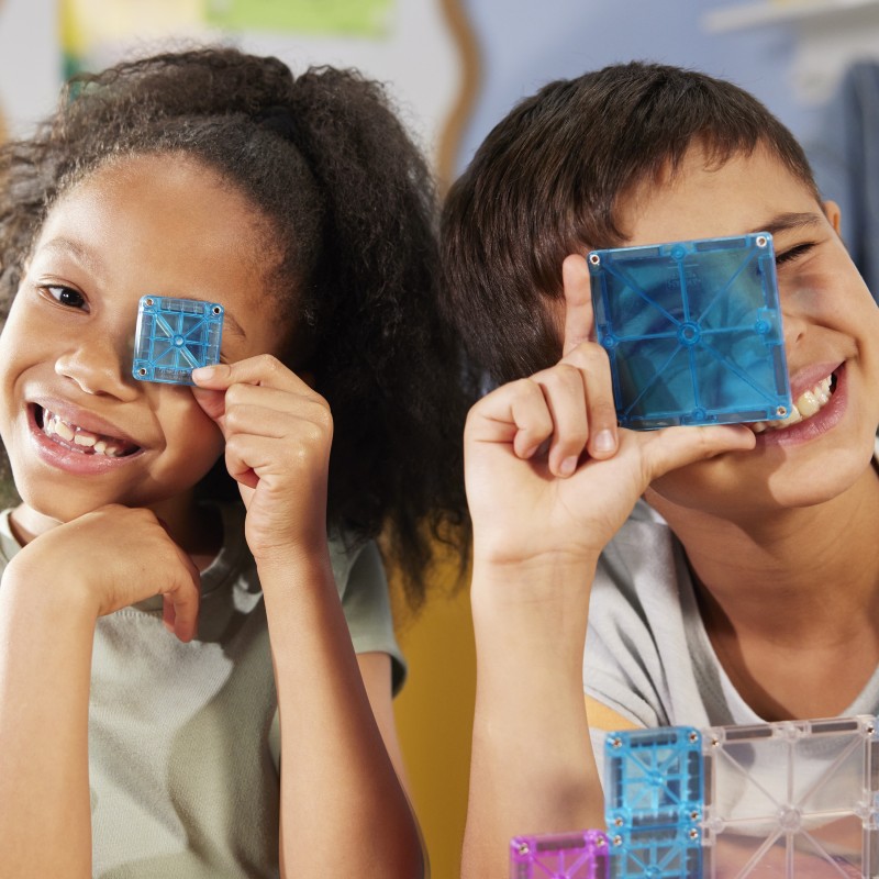 Magna-Tiles Cestovná sada Deluxe (55 dielov) – Magnetická stavebnica microMAGS