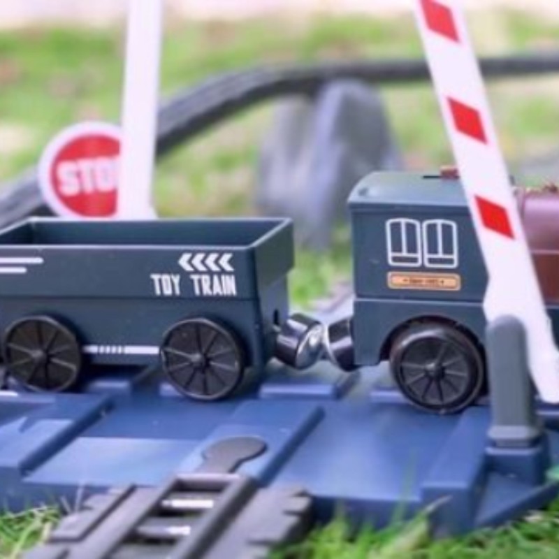 WOOPIE Elektrická vláčikodráha XXL Nákladný vlak | Veľká sada s výhybkami a zvieratkami 90 ks