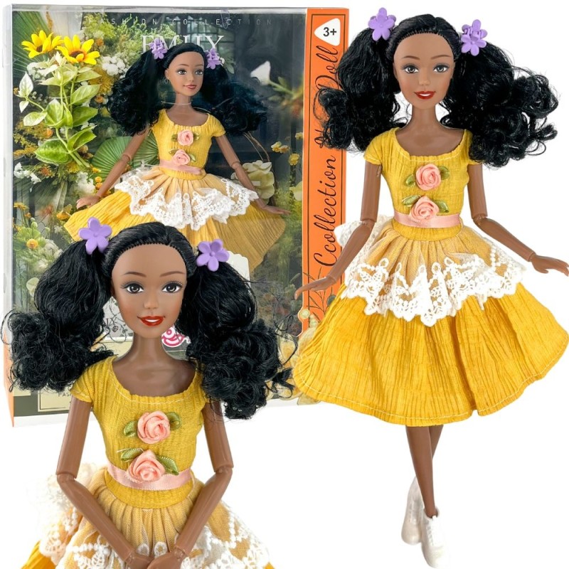 WOOPIE ROYAL Bábika Emi (32 cm) | Módna bábika s čiernymi kučeravými vlasmi